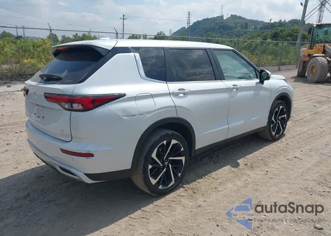 2024 Mitsubishi Outlander Se 2.5 S-Awc from USA, damaged, VIN JA4J4VA8XRZ048151